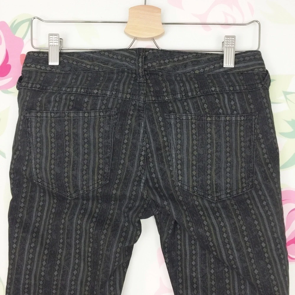 Free People Boho Geo Print Black Gray Skinny Jeans Pants 26